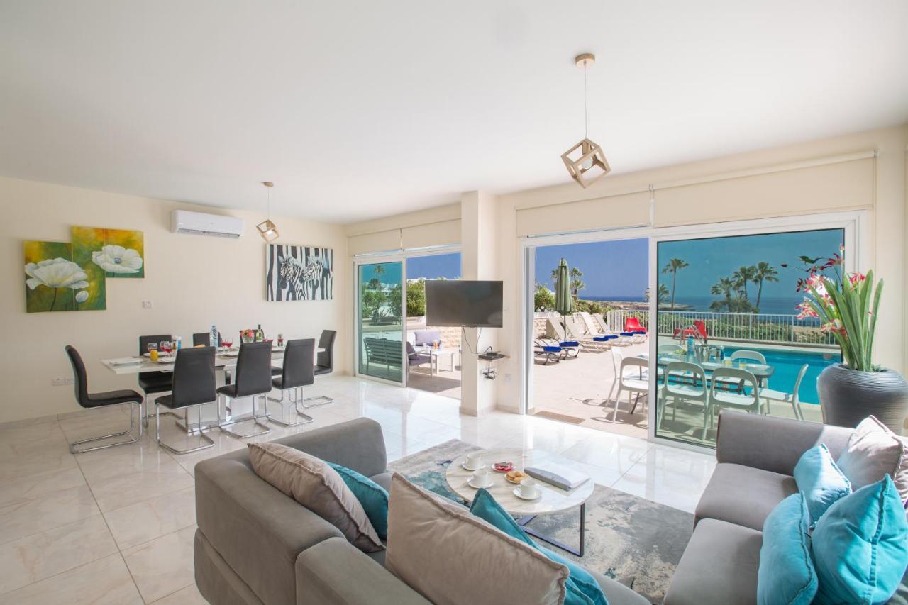 Shaye Front Line Villa Protaras Bagian luar foto