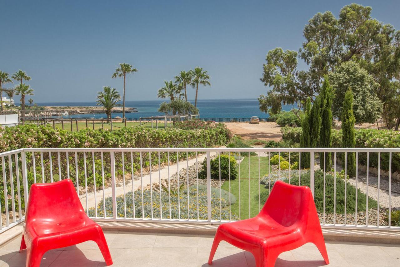 Shaye Front Line Villa Protaras Bagian luar foto